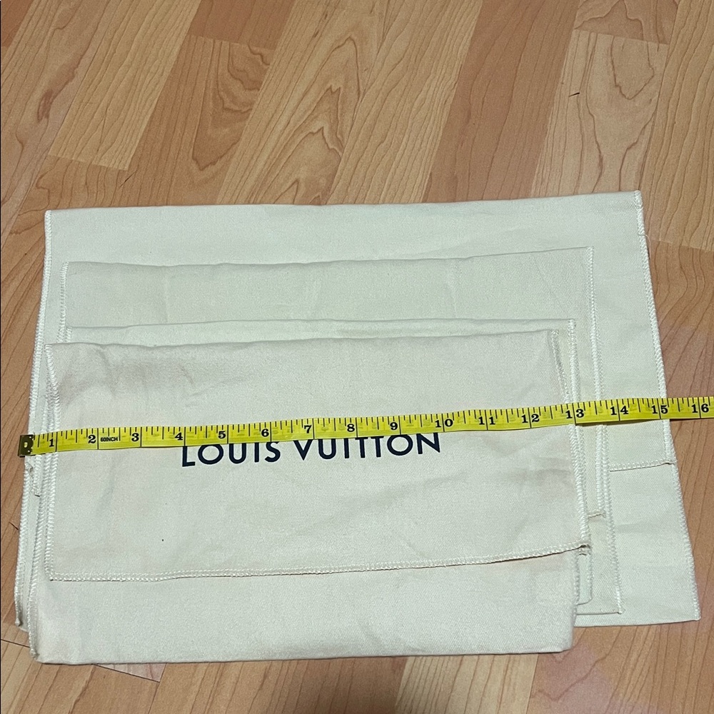 Louis Vuitton Cream Dust Bag